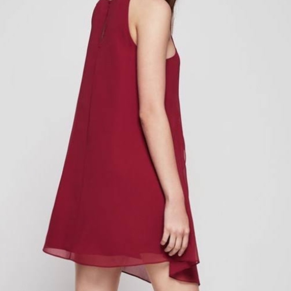 🧚🏻‍♀️New Red Wine maxi BCBGeneration dress